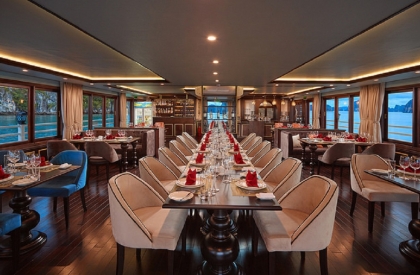Athena Cruise - Restaurant